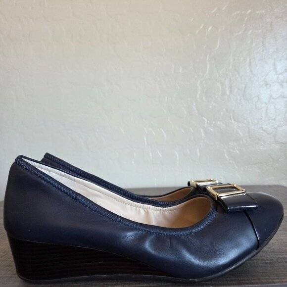 Cole Haan Emory Bow Leather Ballet Wedge Pump Navy Sz Women's 7 Low Heel Slip-On - Picture 1 of 10